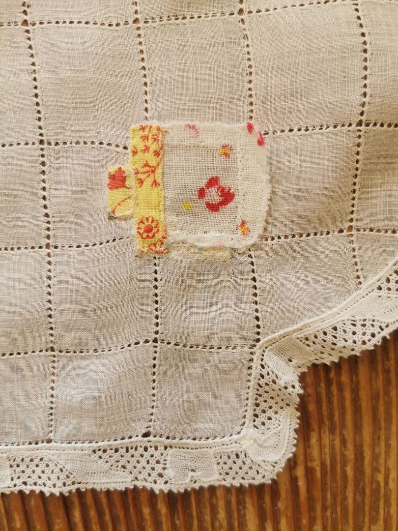 アンティーク ベルギーフランダースボビンレーストリム ドローンワーク変形ドイリー