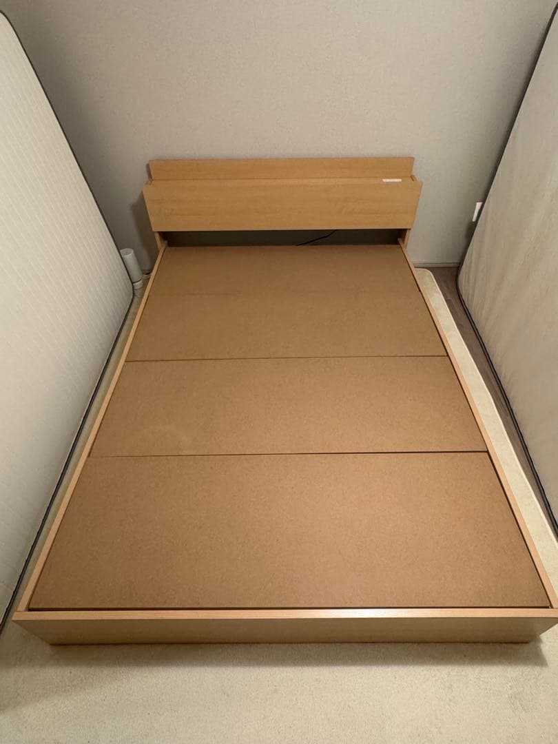 【おかめ】【美品】ニトリ ダブルベッドフレーム 収納付き