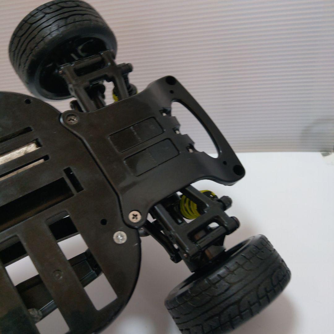 タミヤ　ラジコン　TT-01シャーシ　ボディ付き