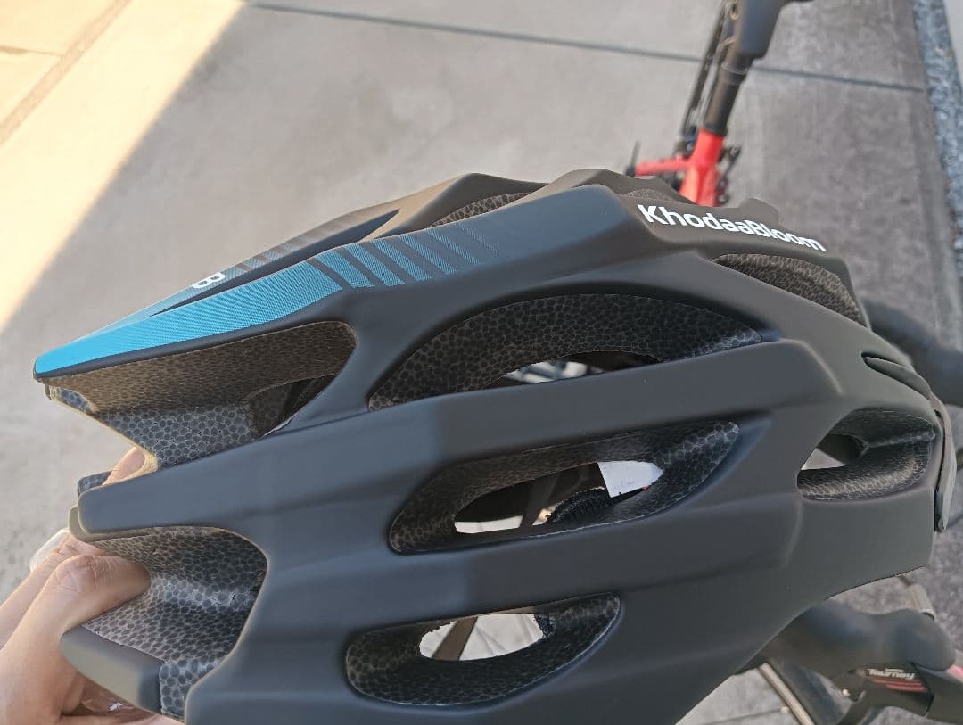 NESTO ネスト FALAD 新品ヘルメット付き ロードバイク