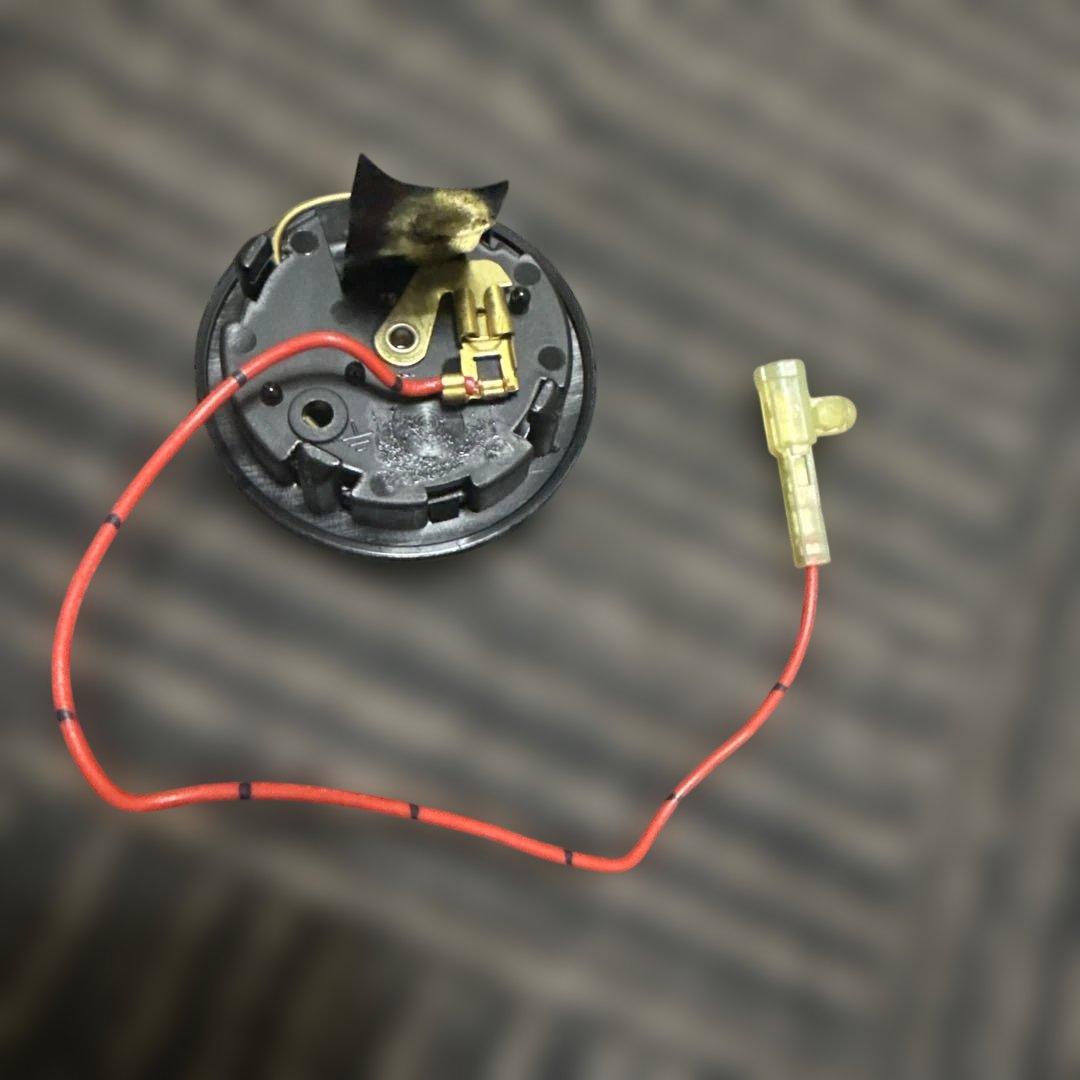 『最終値下げ』momo ステアリングハンドル