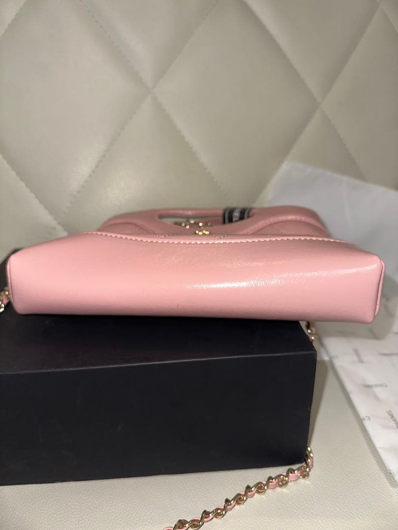 新品ノベルティ　 ショルダーバッグ　ゴールドチェーン　ピンク　RFIDタグあり