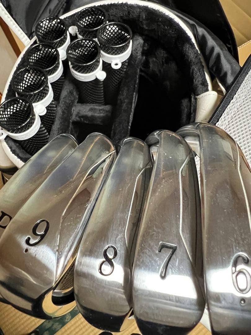 使用回数数回 PHYZ メンズクラブセット 8本 パター付き フレックスR　美品