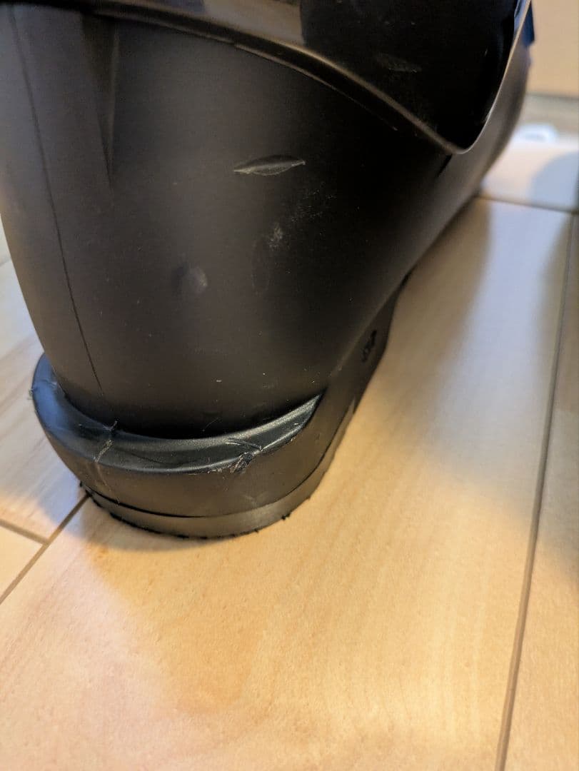 あ*め様 GENFACTORY DACHS　厳 スキーブーツ 使用3回　美品　収