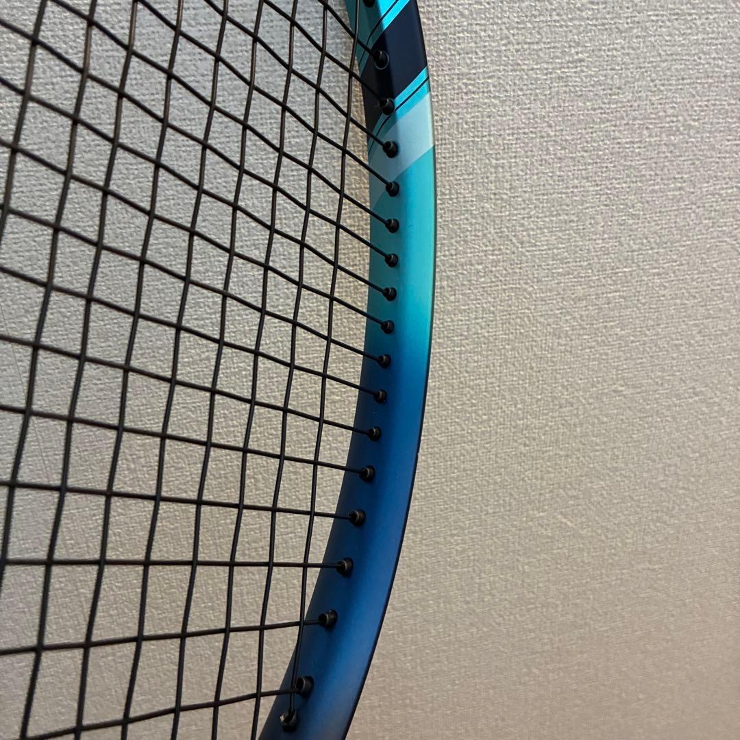 ❤️美品❤️　YONEX　ヨネックス　EZONE 105 グリップ１