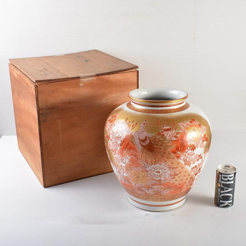 九谷焼　仲田錦玉造　赤絵金彩　孔雀花文　壷　花瓶　花入　共箱　M　R5780C