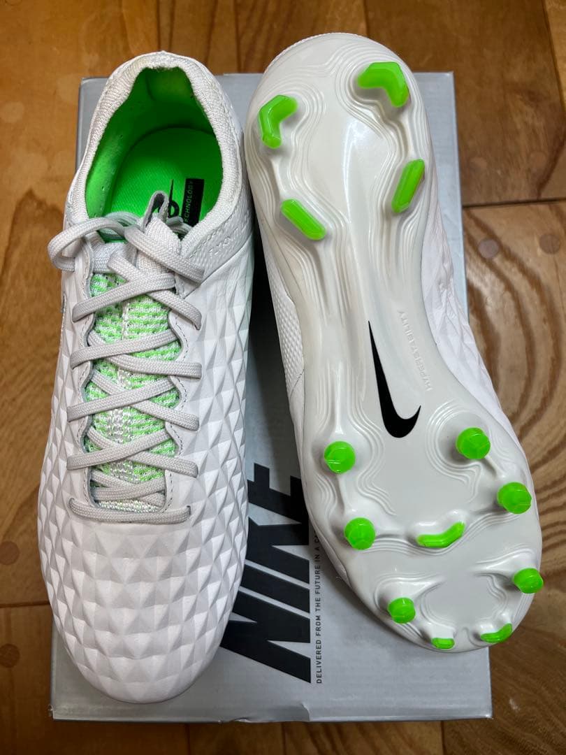 新品　廃盤品　ナイキ　ティエンポ　レジェンド 8エリート FG 25.5cm