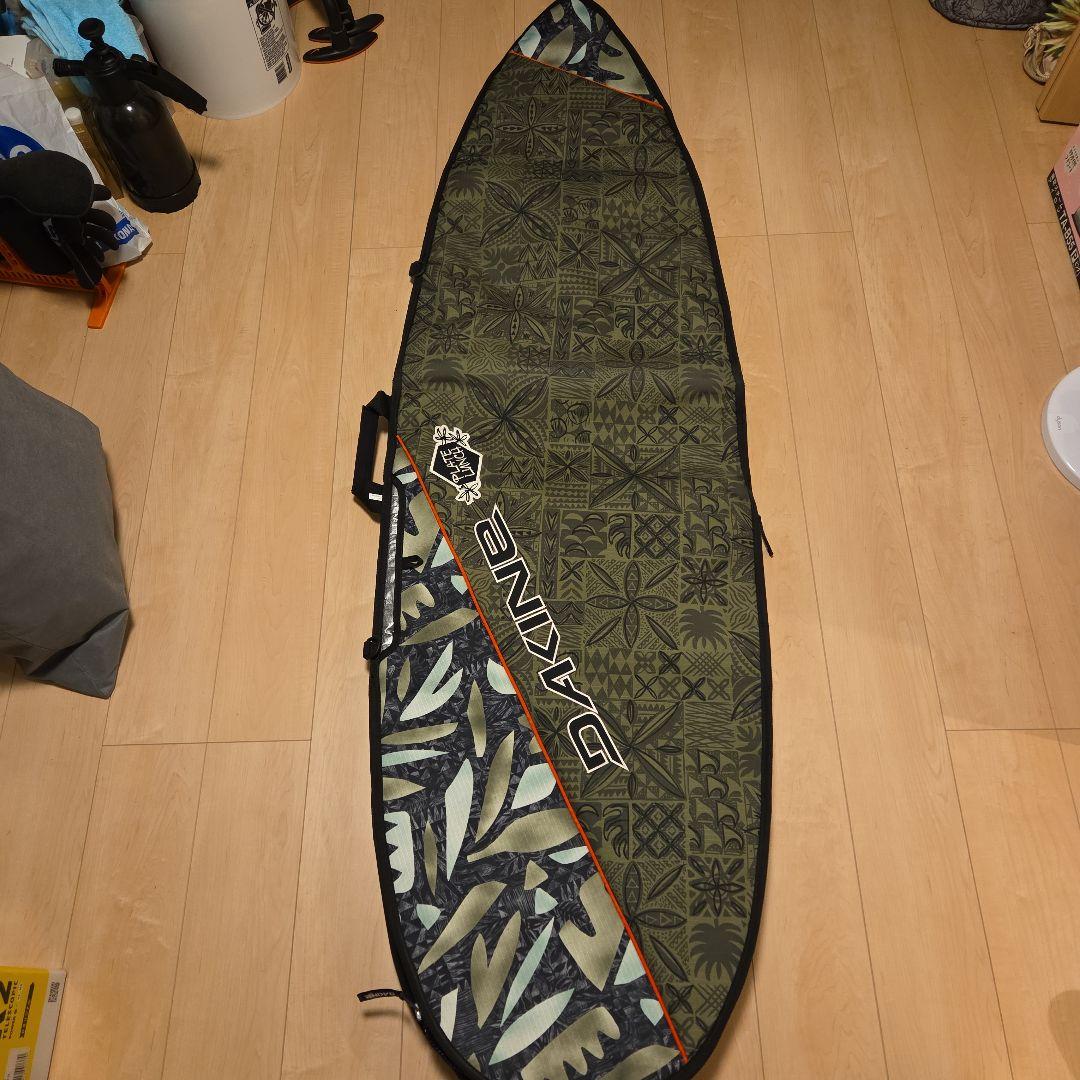 DAKINE PLATE LUNCH サーフボードハードケース