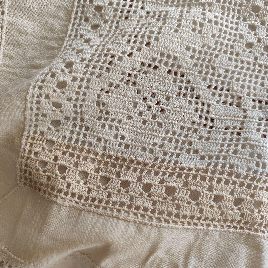 お手仕事　リネン　カットワーク　クロッシェ編みレース　　生成り　フリークロス