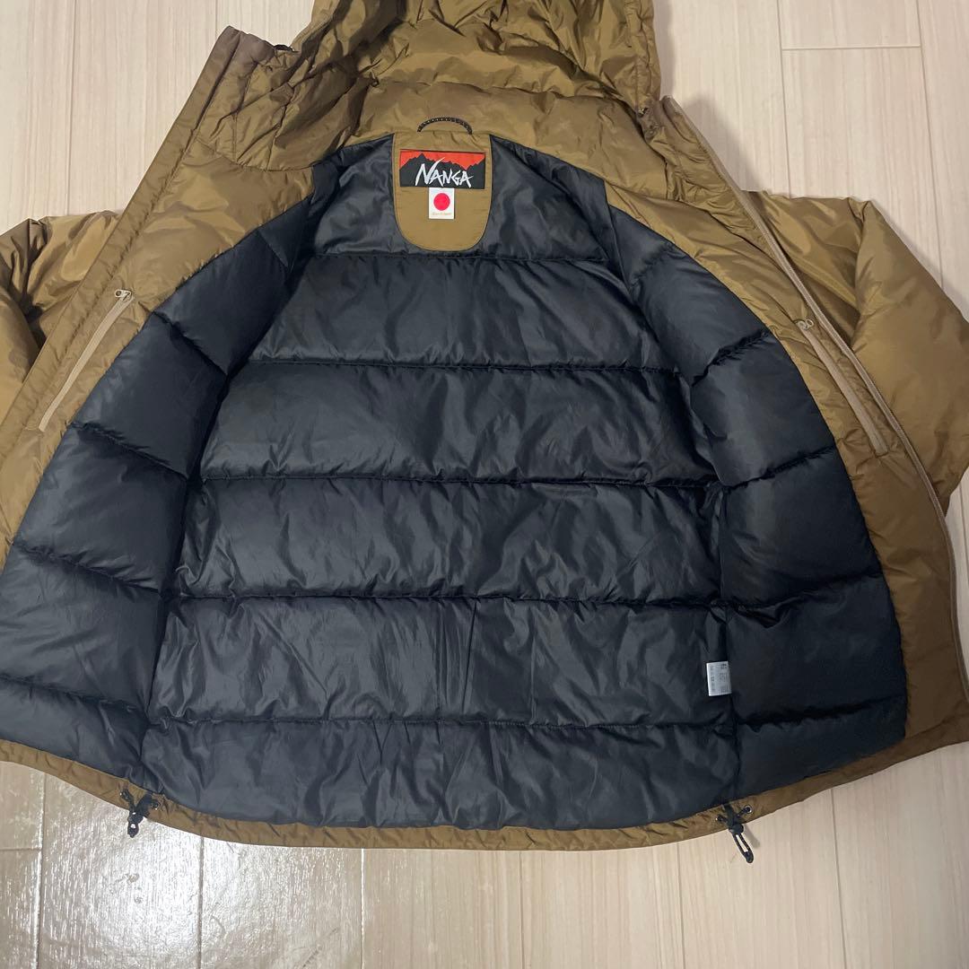ナンガ　ダウンジャケット
