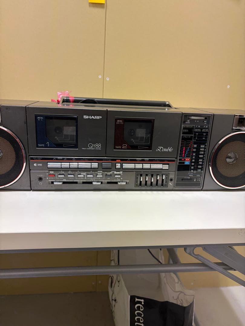 【SHARP】QT-88 ダブルカセットラジカセ 昭和レトロ 通電OK ジャンク