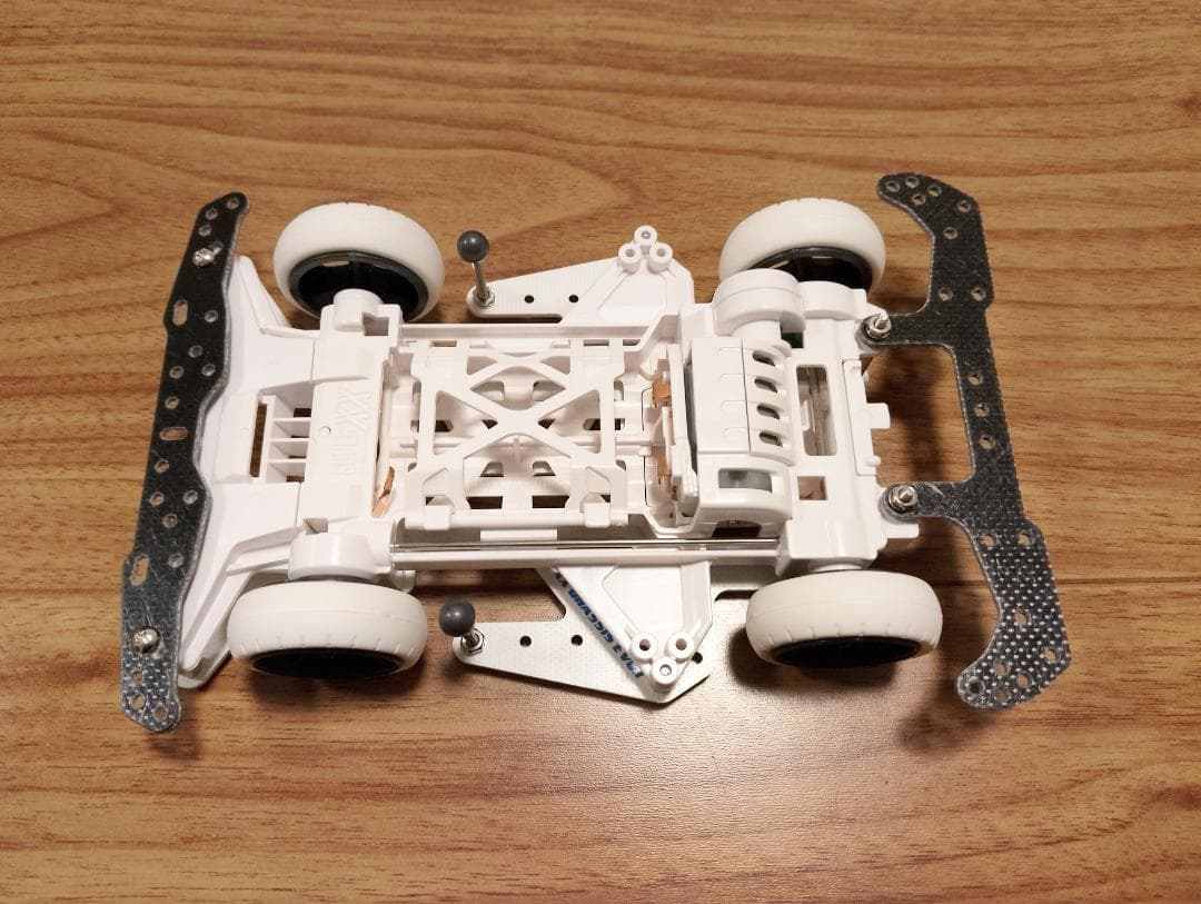 ★ミニ四駆 スーパーXXシャーシ EVO.1 ホワイトシャーシ★