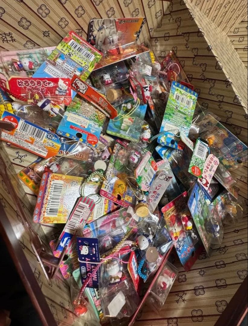 はろうきてぃ　Hello kittyご当地キティストラップサンリオまとめて　大量