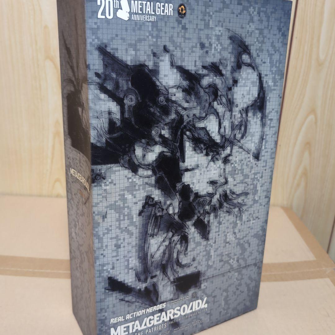 ス*】様 破損有り メディコムトイ メタルギアソリッド4 雷電