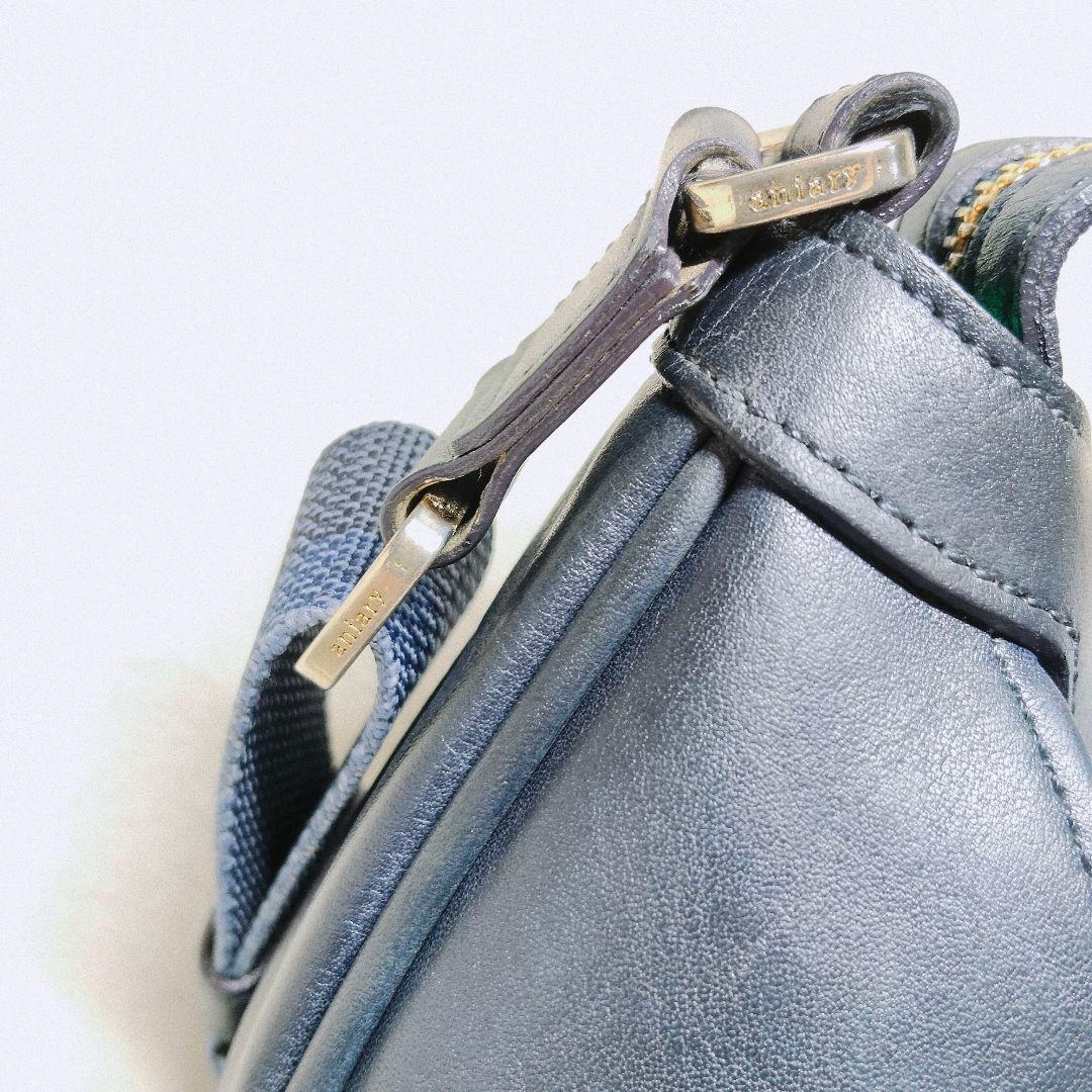 aniary アニアリ ショルダーバッグ 三日月型 レザー ハーフムーン