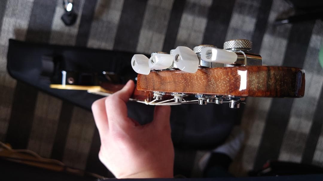 music man：Axis Super Sport MM90 Rosewood