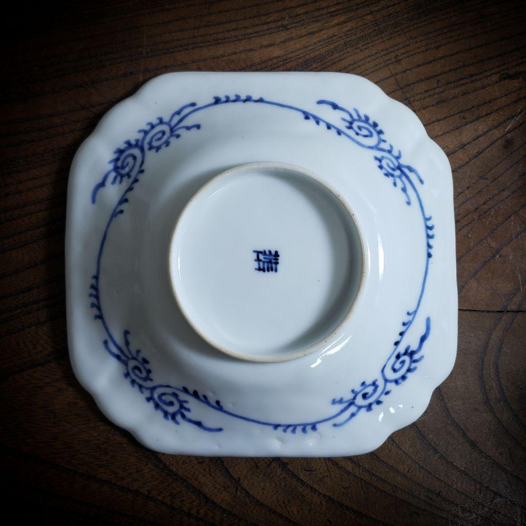 染付角皿　古伊万里　薄造　山水文様　牡丹文　唐草文　七宝繋文　江戸　明治　訳あり