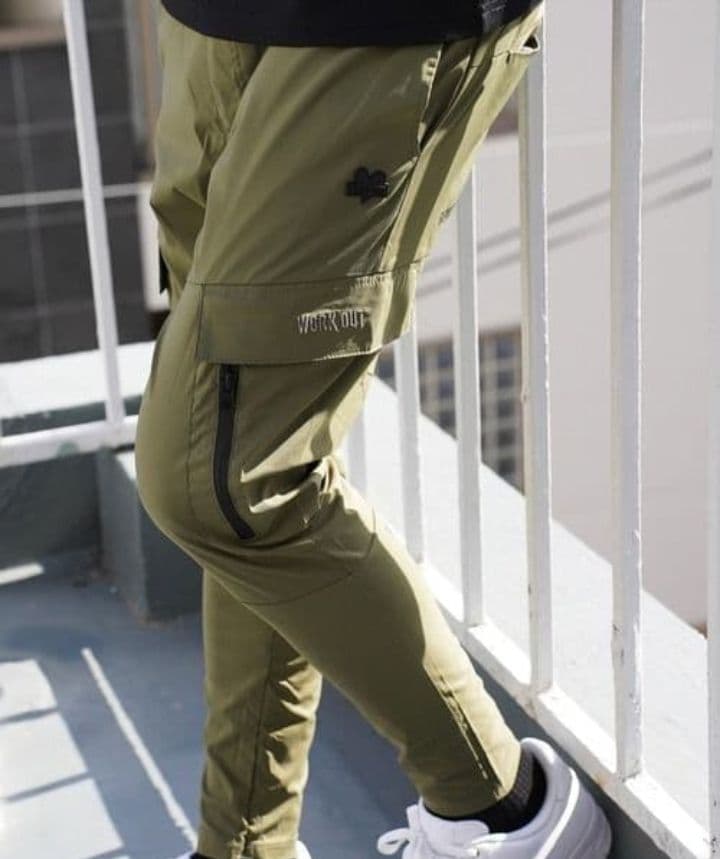 LUXE/R GOLF ストレッチ布帛カーゴパンツ 45940KHXL②