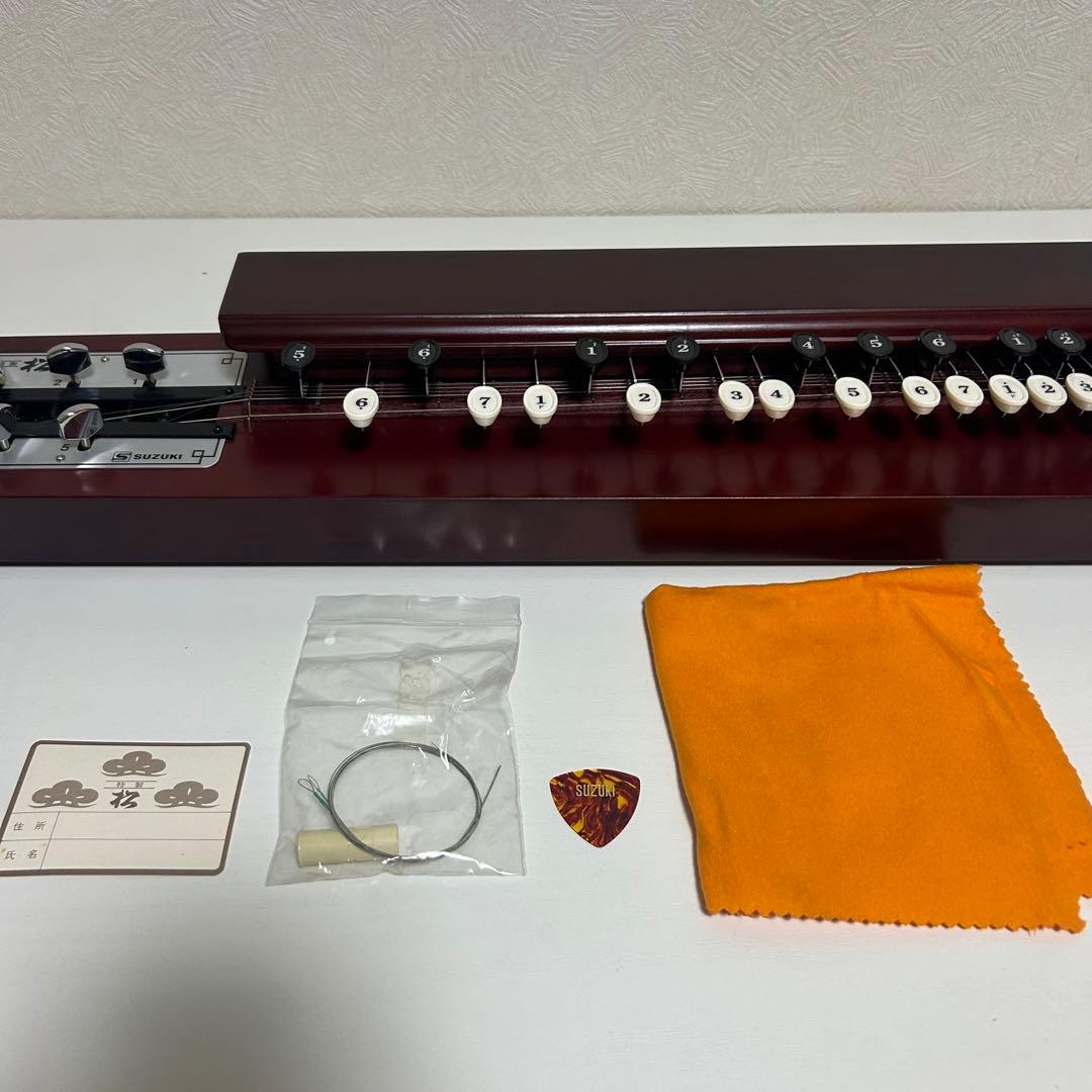 SUZUKI 特製松大正琴