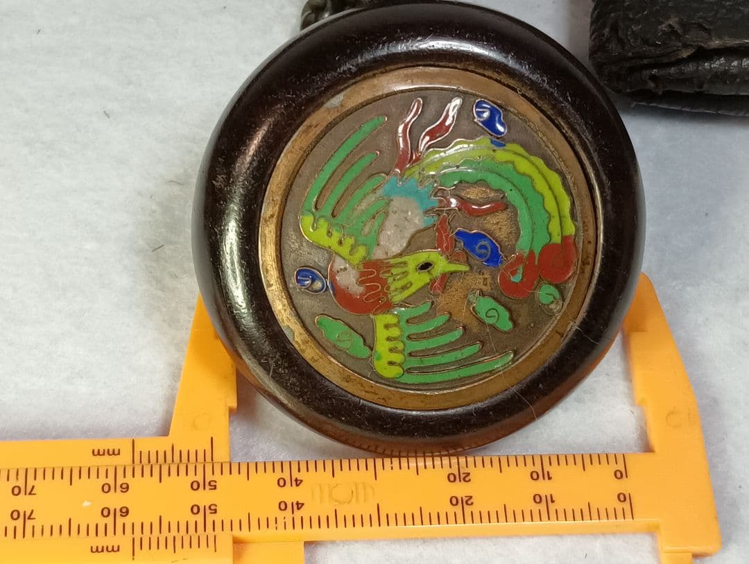 「鳳凰の図 七宝 鏡蓋 饅頭 根付」「折鶴 前金具」 煙草入 銀煙管有 江戸時代