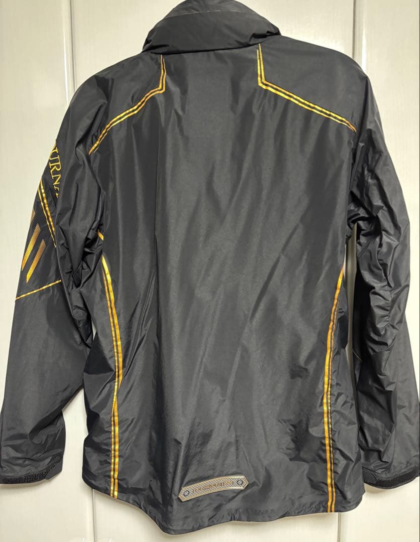 ダイワトーナメントゴア(R)ウィンドストッパー(R)プロダクトジャケット