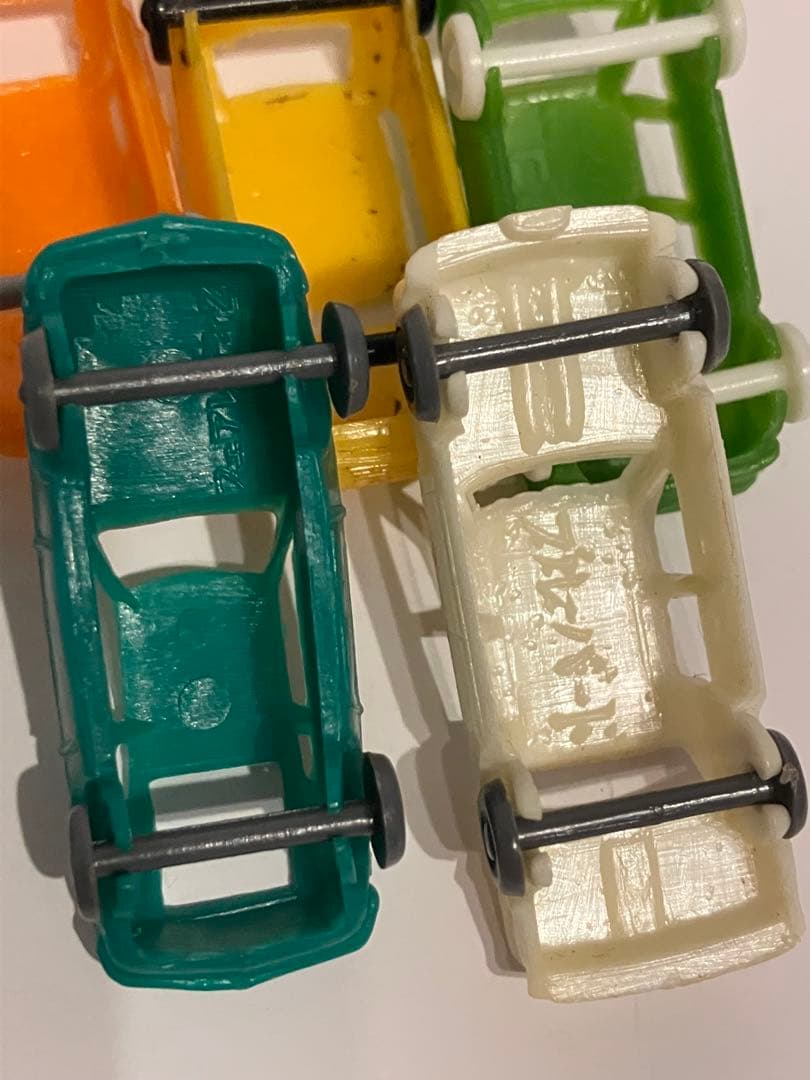 グリコのおもちゃ　ミニカー　グリコのおまけ　フェアレディZ チェリー　ルーチェ