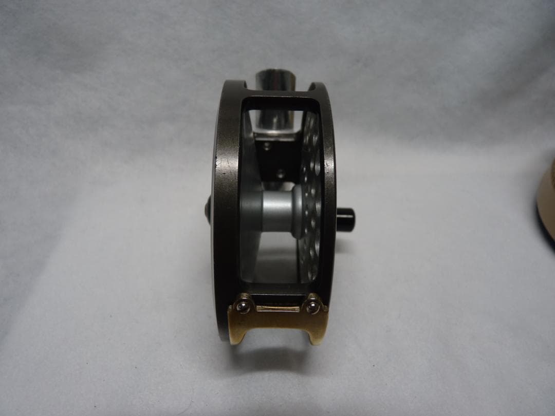 ハーディー・フェザーウェイト・ヘビーUガード 【中古美品】　HARDY