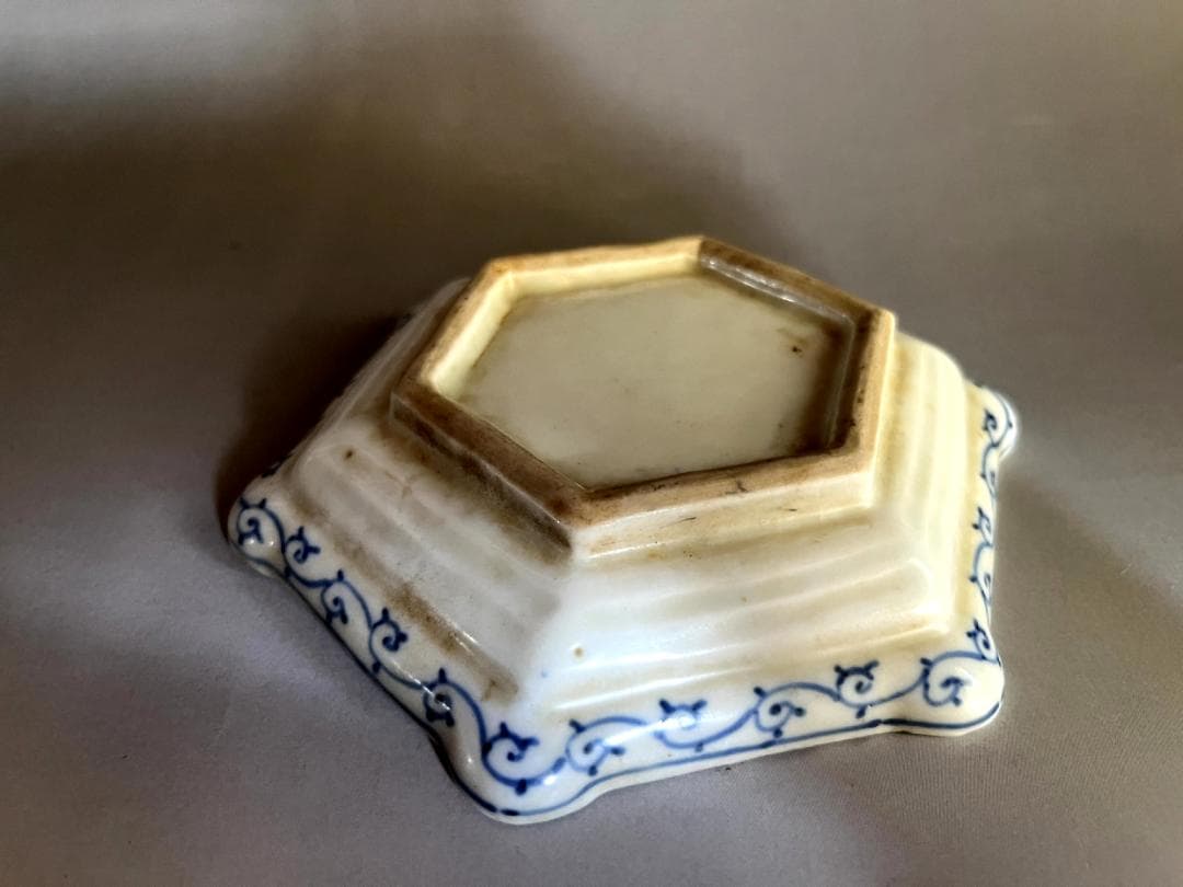 皿■古伊万里染付山水人物六角形皿 江戸期 古染 輪花 古美術 時代物 骨董品■