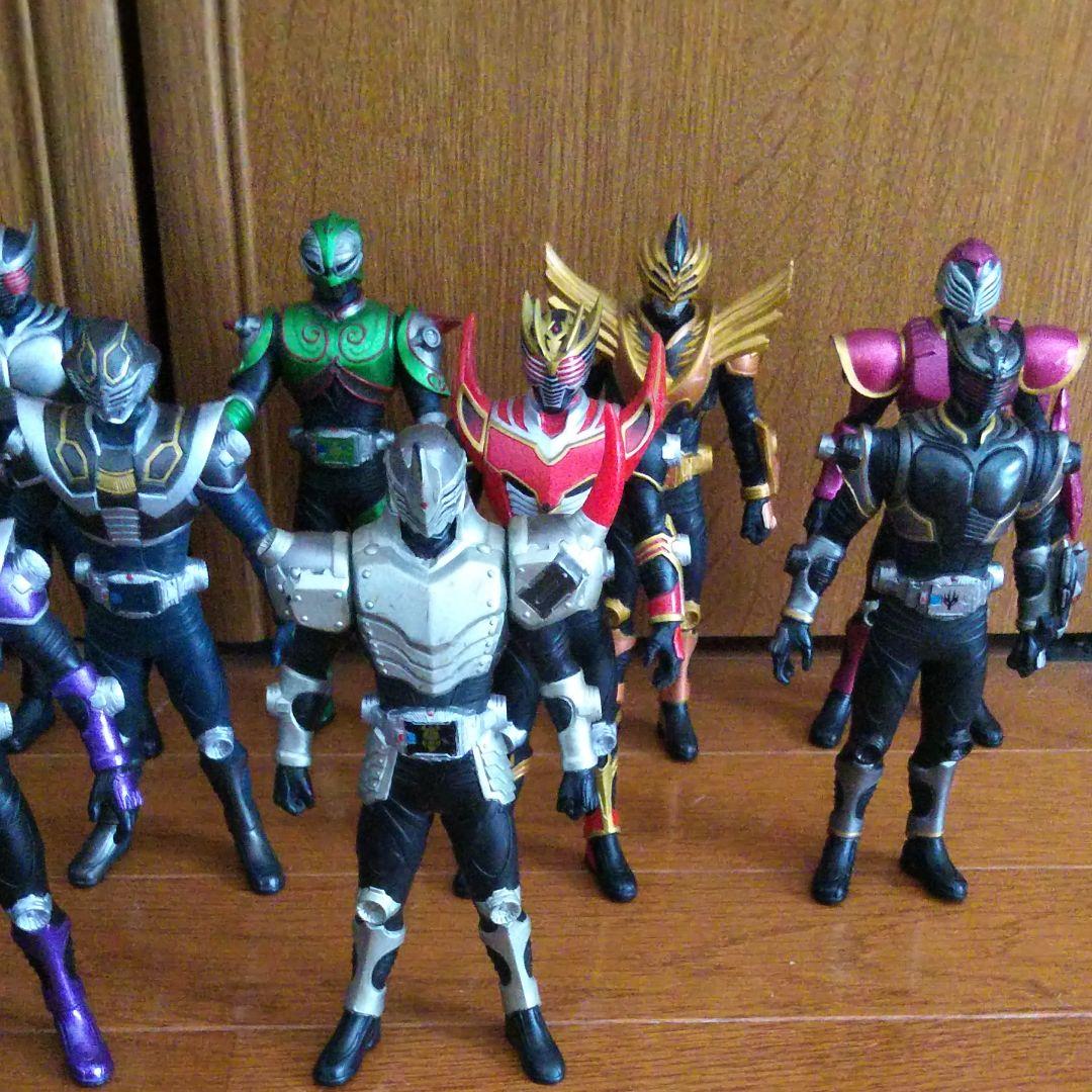 仮面ライダー龍騎　フィギュア　ソフビ　レア　17体セット　龍　匿名配送