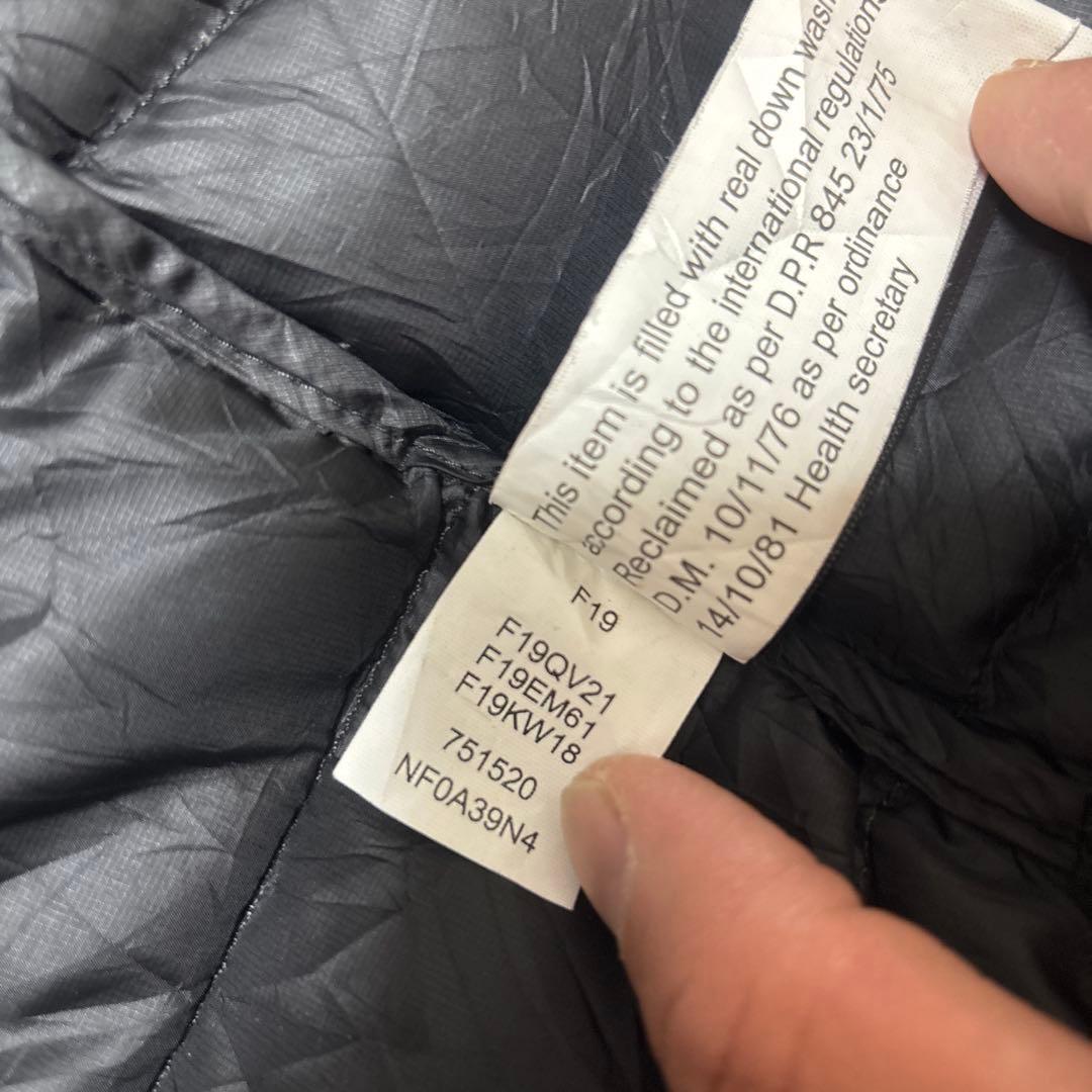 THE NORTH FACE ダウン　ダウンジャケット　カーキ　800フィル