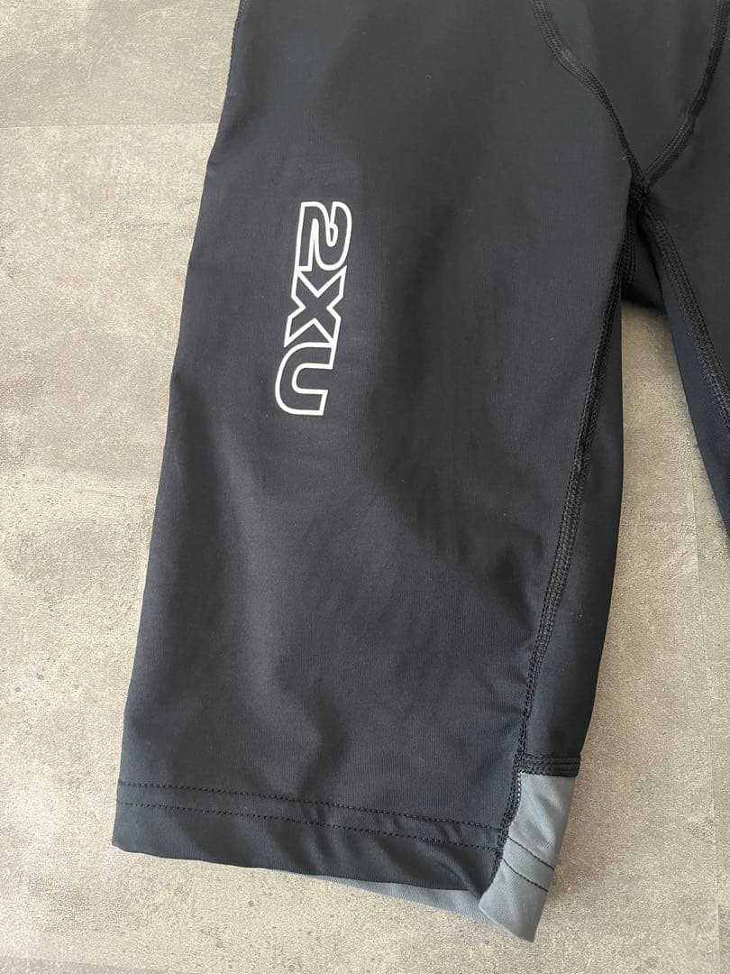 2XU 黒 タイツ ドローコード付き