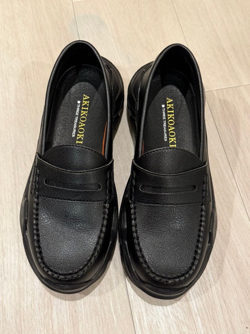 AKIKOAOKI Regulated Gravity ローファー