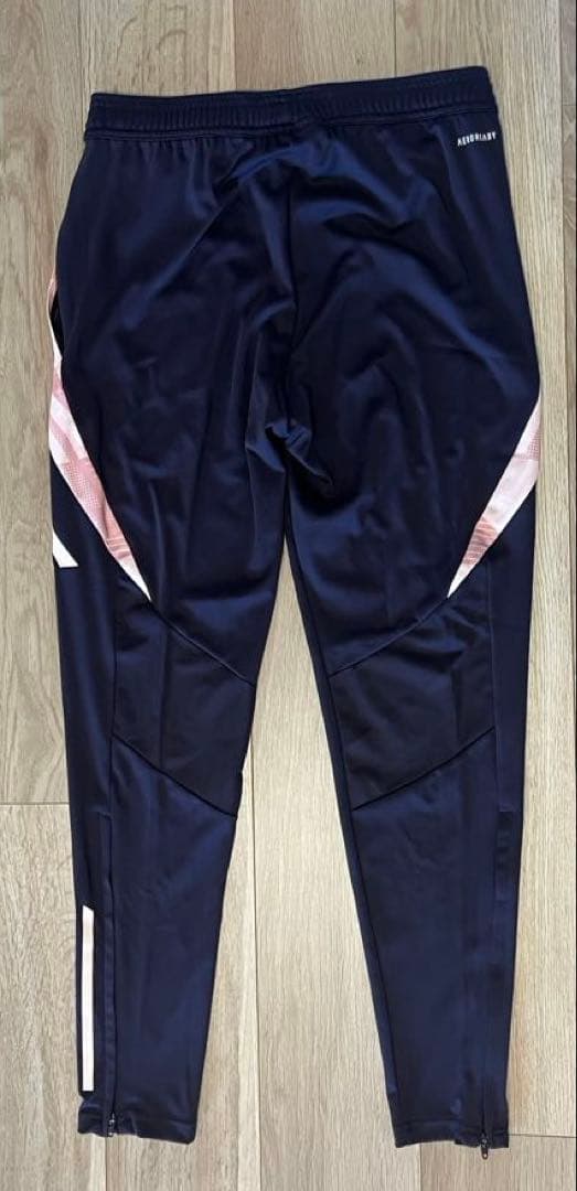 adidas アーセナル　トラックパンツ　トレーニングパンツ　ジャージ　新品