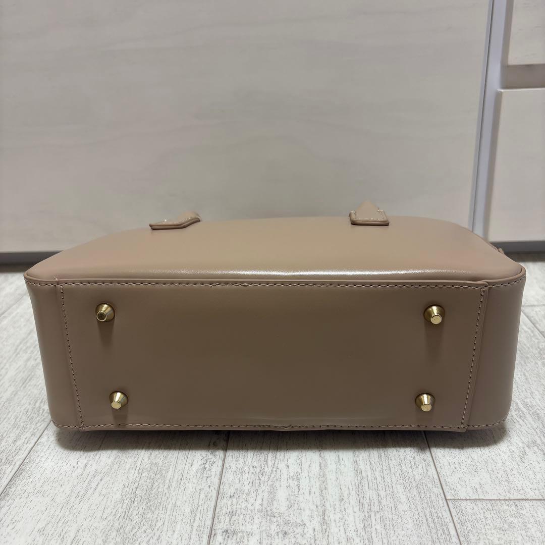 本日限りお値下中❗️herlipto ロゴミニボストンバッグ ベージュ