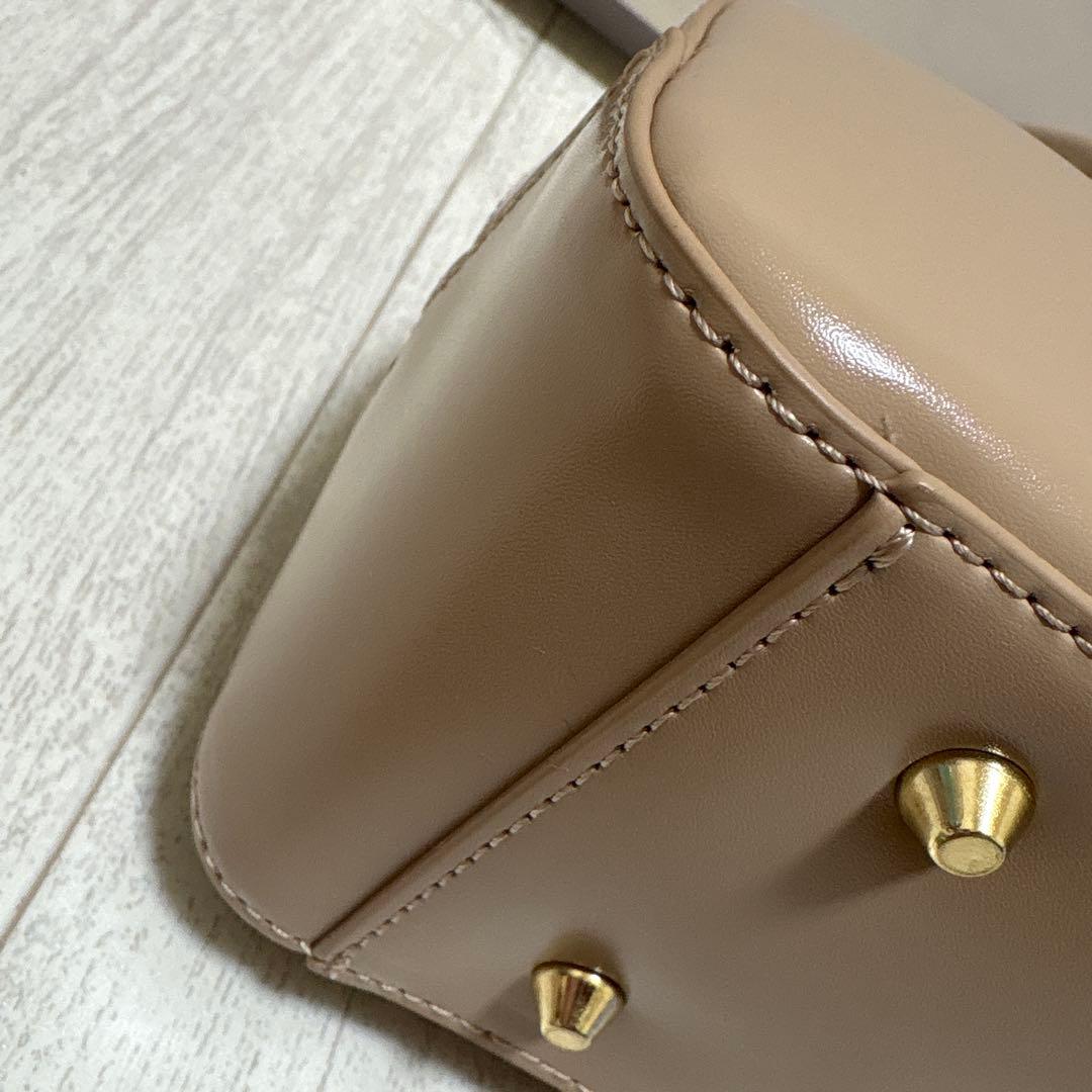 本日限りお値下中❗️herlipto ロゴミニボストンバッグ ベージュ