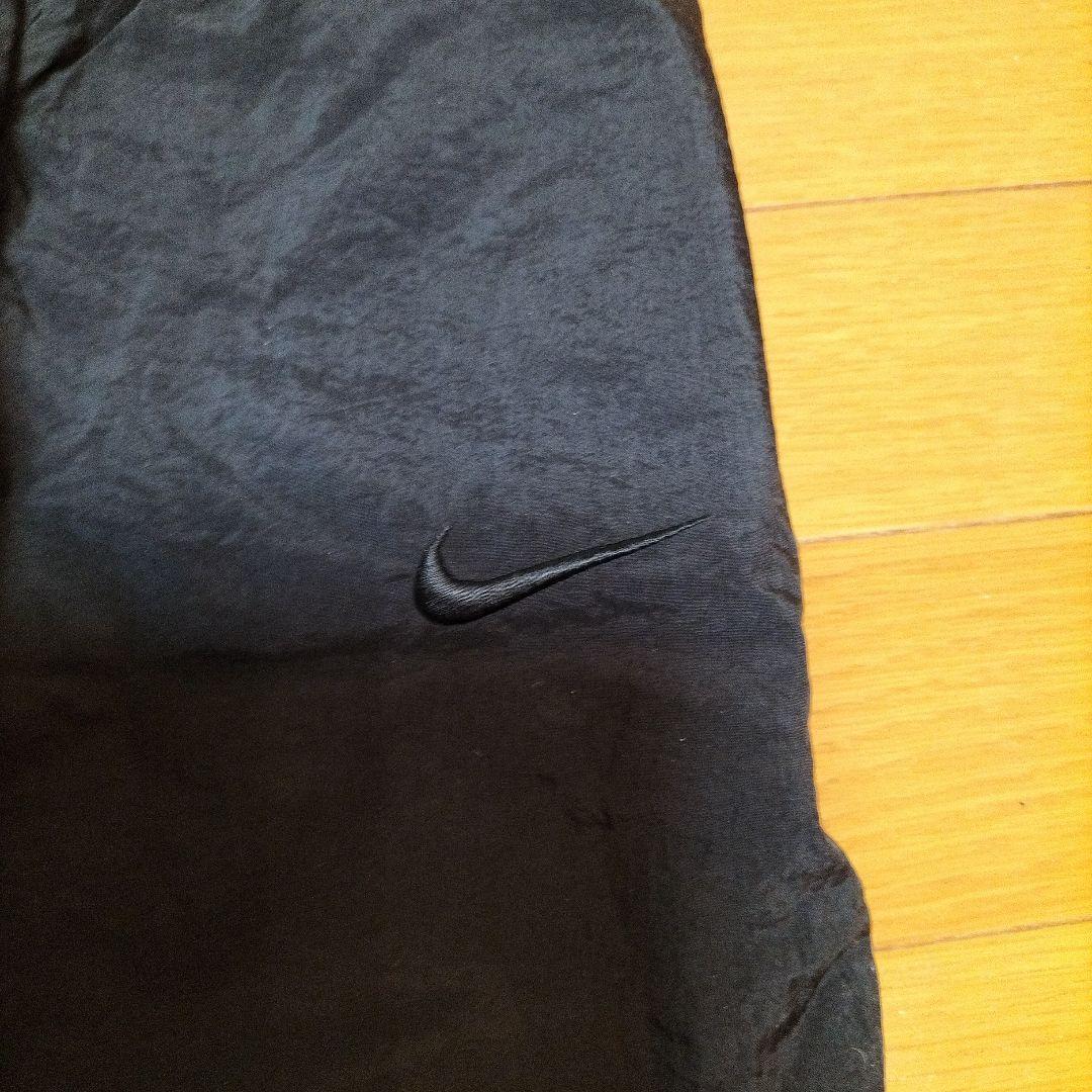 ナイキ　ナイロンウォームアップ上下