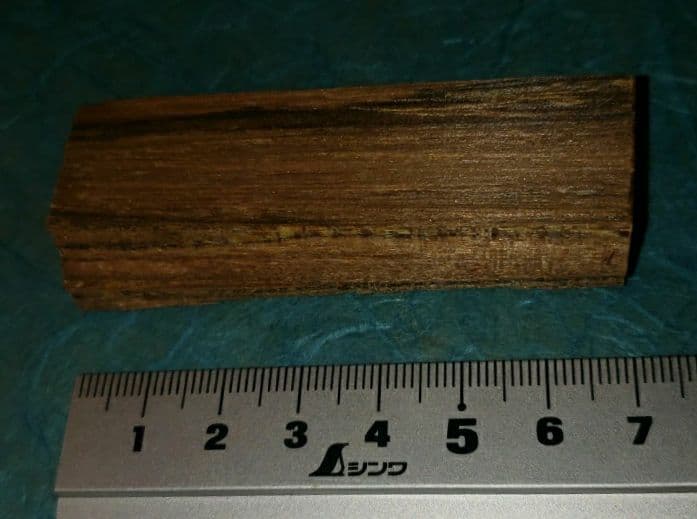 101 沈香、伽羅、六国五味、聞香、香木「天然カンボジア産黄熟香▪️19,7ｇ」