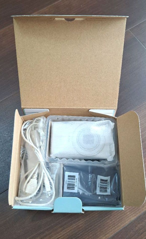 Canon　IXY610F　キャノン　付属品　保護フィルム　箱あり　動作確認済