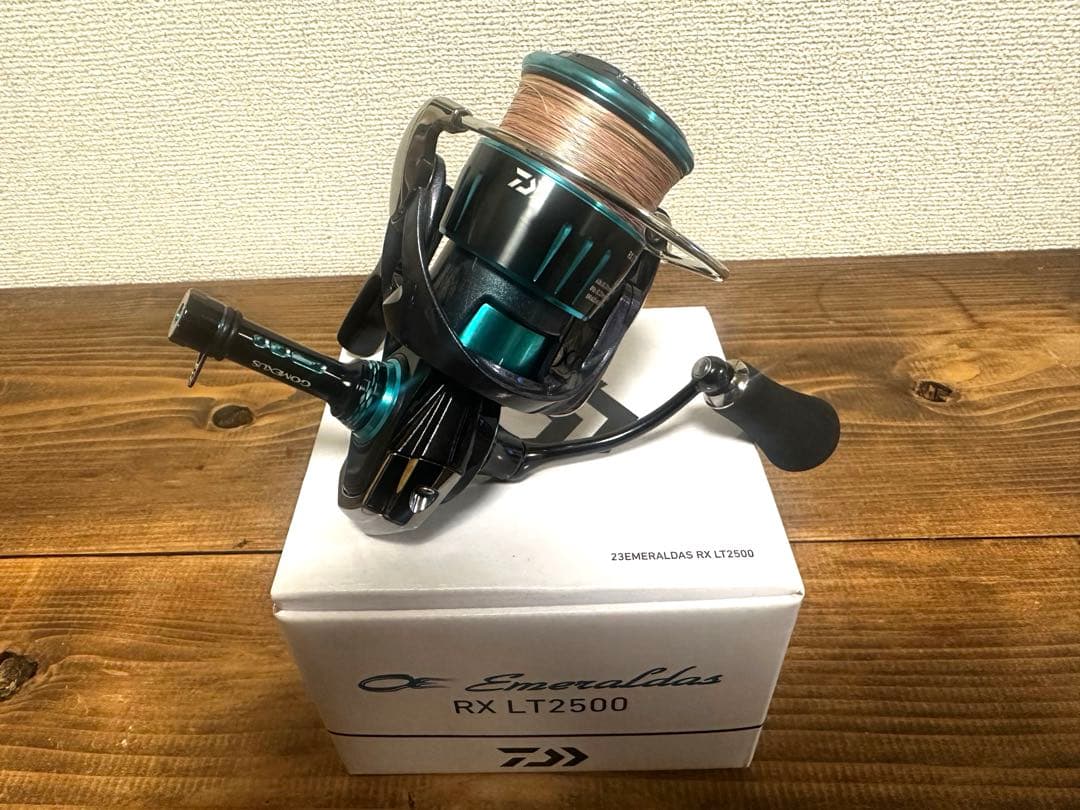 Daiwa エメラルダス RX LT2500 スピニングリール