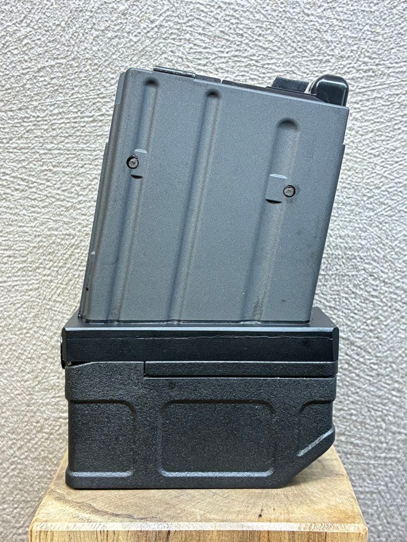 R7-13 東京マルイ GBB M4 マガジンアダプター 外部ソース仕様