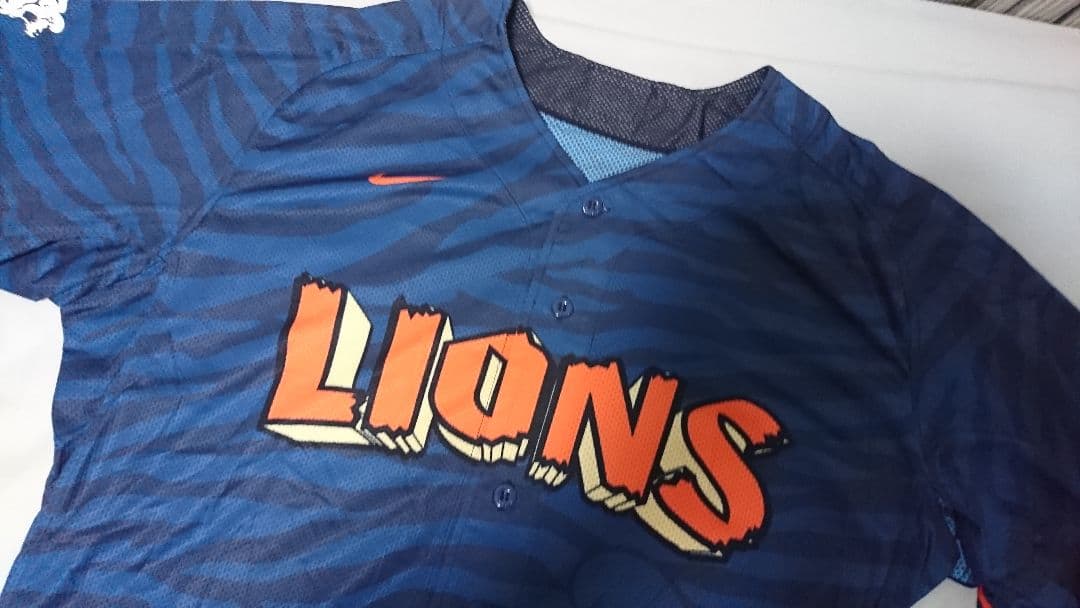 【埼玉西武】ジャングル大帝シリーズ　選手実使用ユニフォーム