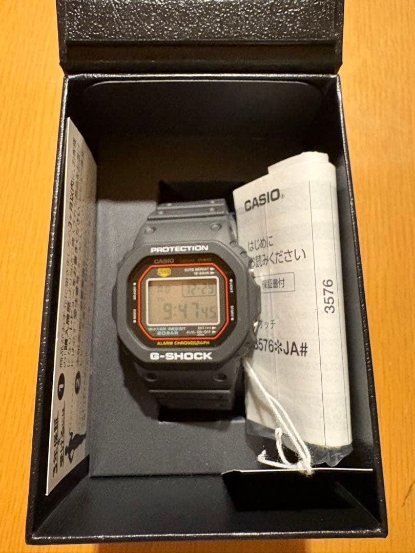 G-SHOCK カシオ 初代G-SHOCK復刻モデル DW-5000R-1AJF