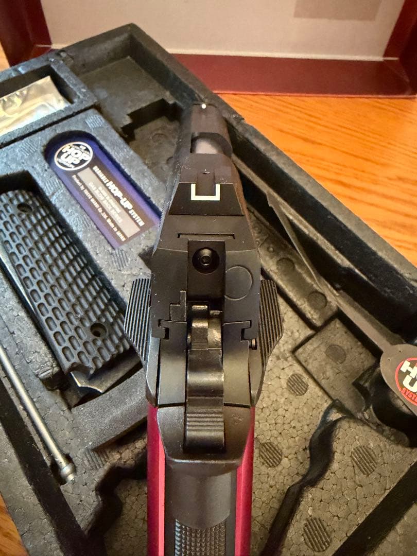 美品 東京マルイ STRIKE.45 ガスガン　カスタムパーツ付き