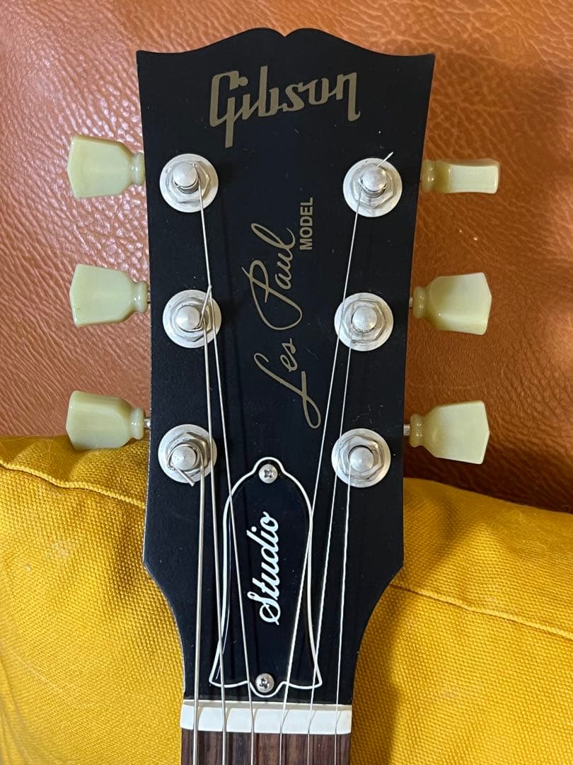 ギター Gibson Les Paul Studio Swamp Ash