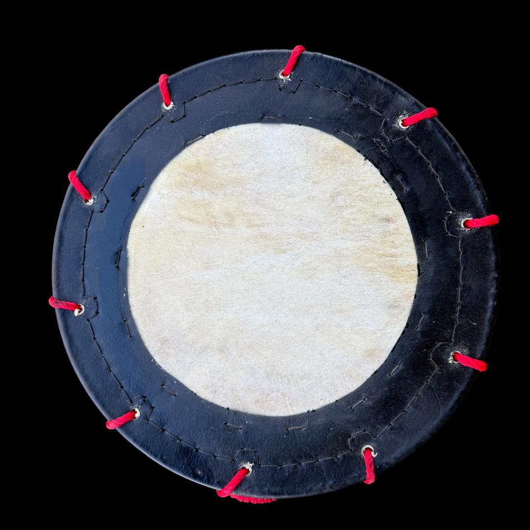 【新品】【蔵出し】締め太鼓 牛 革 和太鼓 バチ付き 台付き 入門用 セット