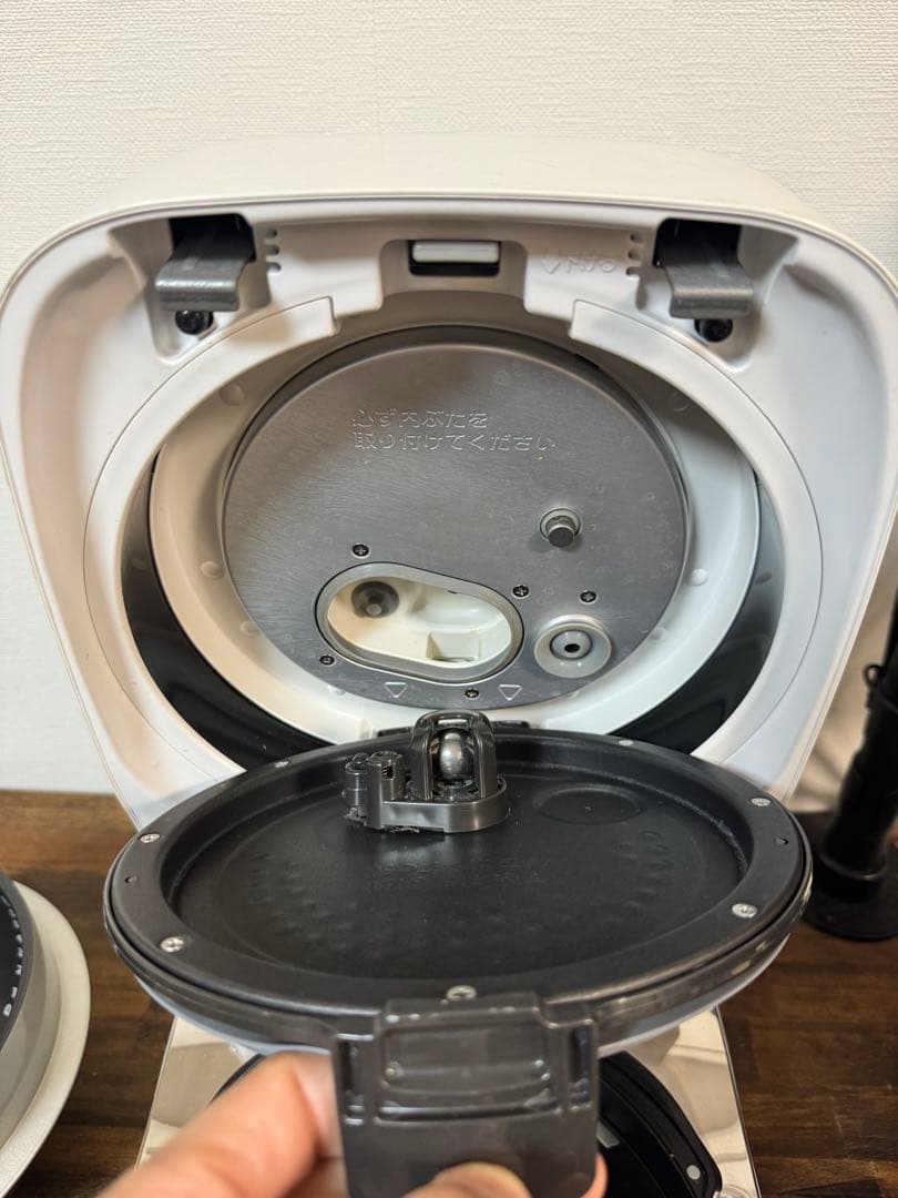 東芝　羽釜炊飯器　真空圧力IH 5.5合炊き　RC-10ZWL