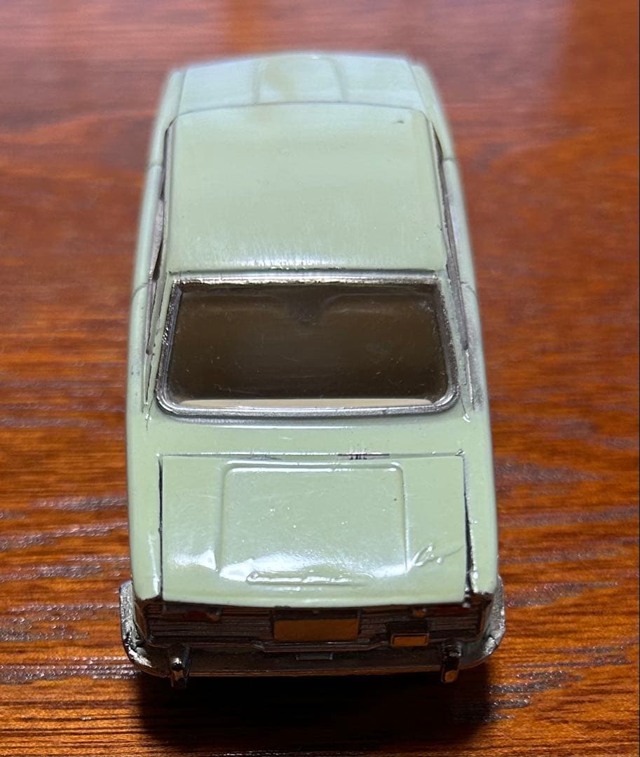 モデルペット No.29 ヒノ コンテッサ クーペ