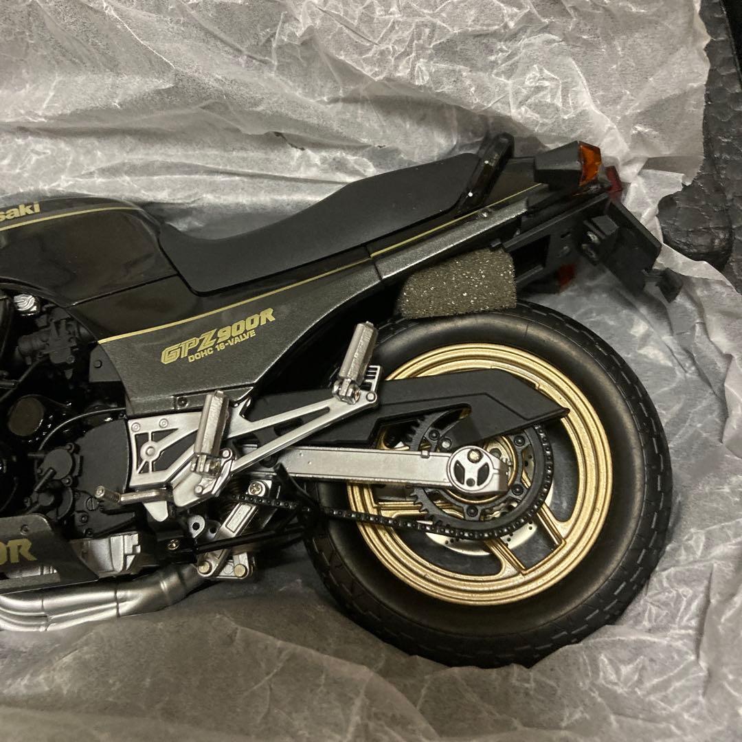 マイルストーン　1/12 バイク カワサキ　GPz900 キリン　東本昌平