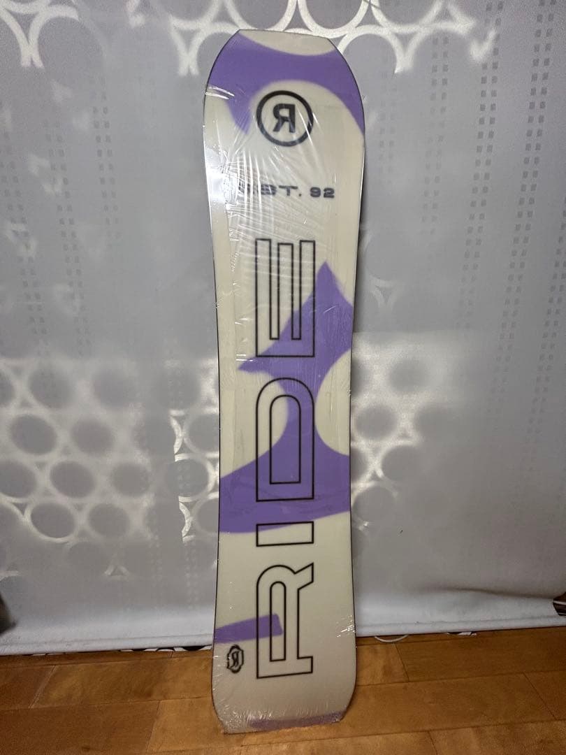 新品　RIDE WARPIG Mサイズ 151 保証書付　パウダー　カービング