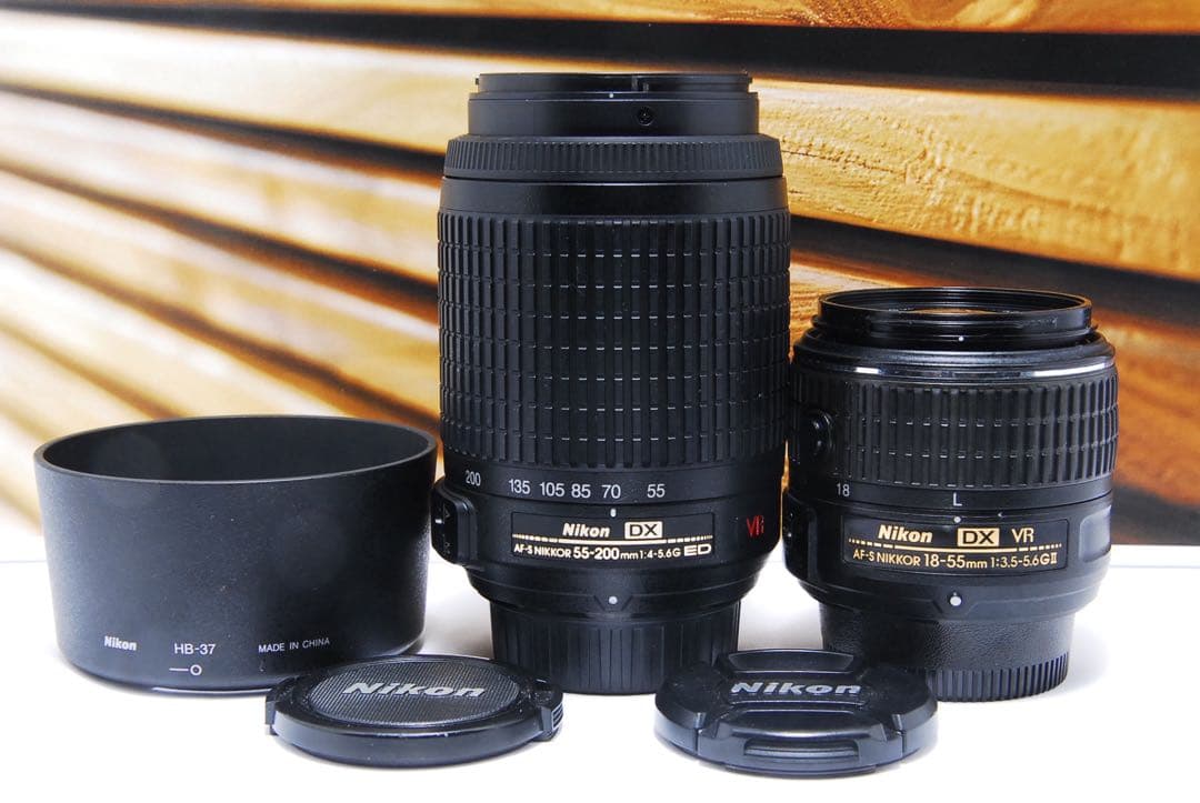 一眼レフ ニコン Nikon D3300 デジタル カメラ　スマホ転送 ダブル